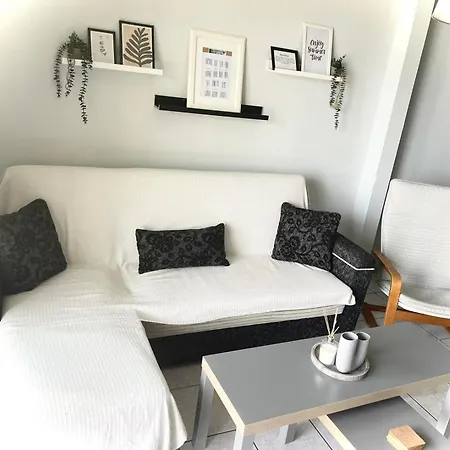 Martha's Cozy Kavala